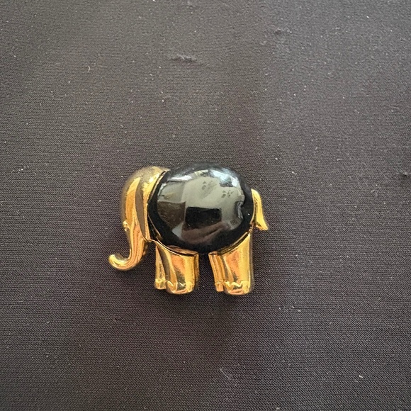 pin - Picture 1 of 2